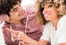 O Guia Definitivo: O SaaS que Democratizou Wall Street e Transformou Dados em Ouro Puro